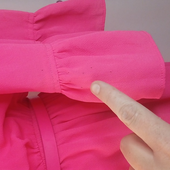 Fuschia Romper Ruffle Shorts Size Med - Picture 4 of 6